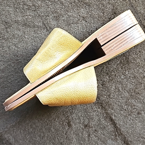 Sandals - Picture 5 of 16